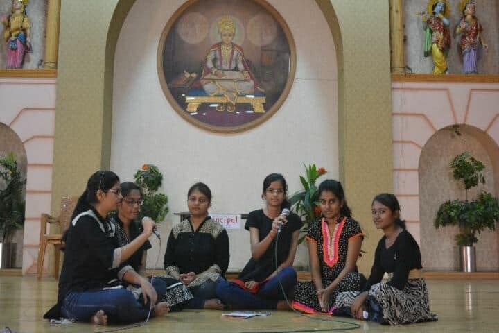 Shree Swaminarayan English Medium School-Singing