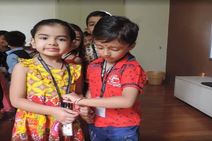 Shree Swaminarayan Gurukul-Raksha Bandhan Celebrations