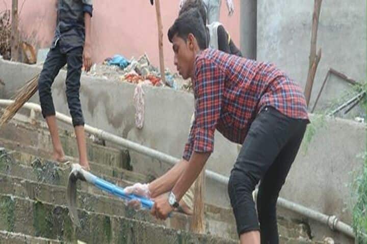 Shree Swaminarayan Gurukul International School-Swachh Bharat Abhiyan