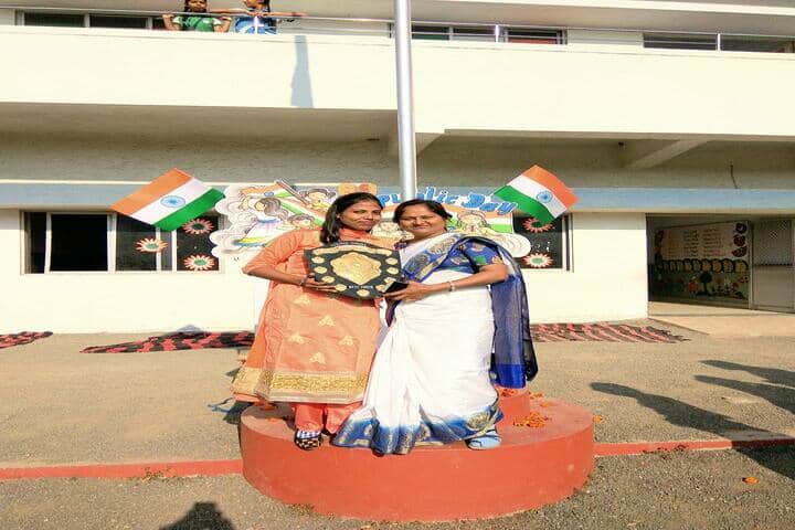 Shree Swaminarayan Vidyaveli Gyan Kendra English Medium School-Republic Day
