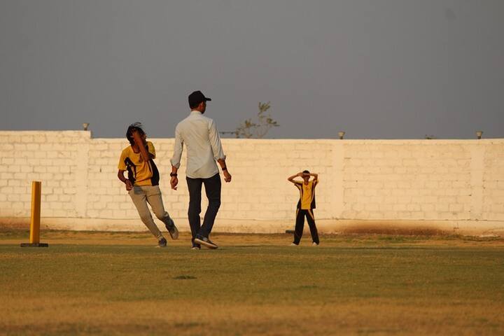 Shri Green Farm English School-Sports