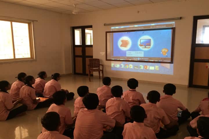Shri Laxminarayan Vidya Prathishthan-Digital Classroom