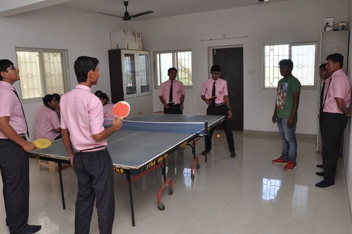 Shri Laxminarayan Vidya Prathishthan-Indoor games