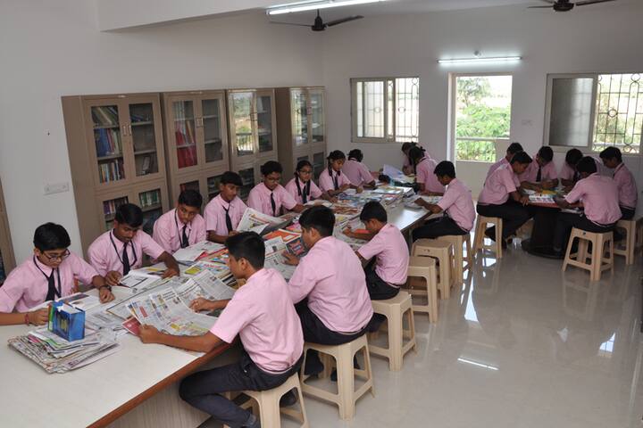 Shri Laxminarayan Vidya Prathishthan-Library