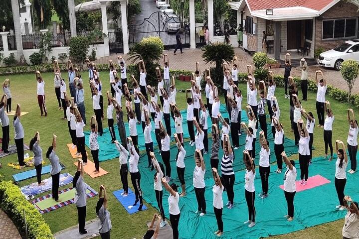 Shri Swami Narayan Academy-Yoga