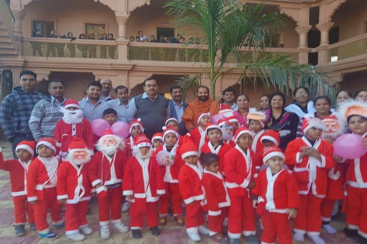 Smt Shardaben Raman Bhai Patel English Med School-Christmas Celebrations