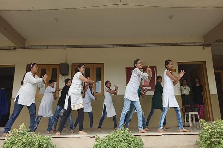 Sri Sri Ravishankar Vidya Mandir-Foundation Day
