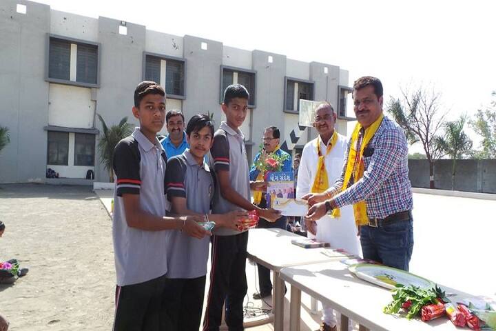Tanna English Medium School-Prize Distribution