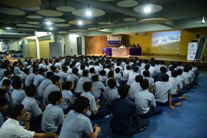 The H B Kapadia New High School-Medical Workshop