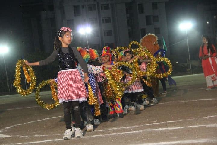 The Sunshine International School-Dance