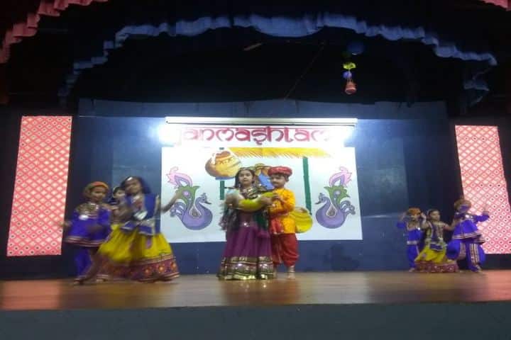Vallabh Ashrams M G M Amin And V N Savani School-Festival Celabrations