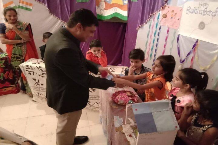 Yagyavalkya Vidya Mandir English Medium School-Art
