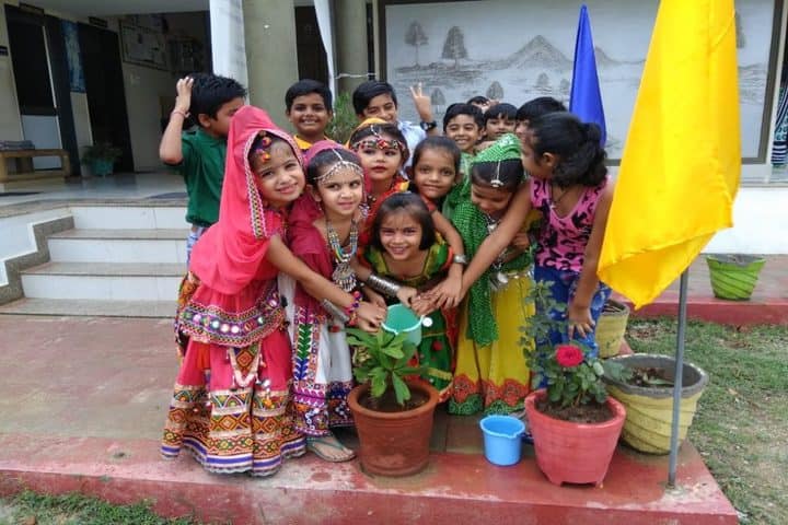 Yagyavalkya Vidya Mandir English Medium School-Tree Plantation