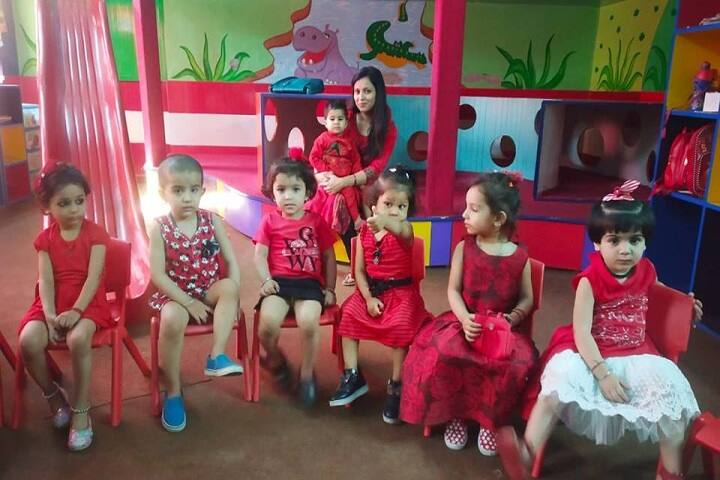 Adarsh Vidya Niketan Sr Sec School-Play school
