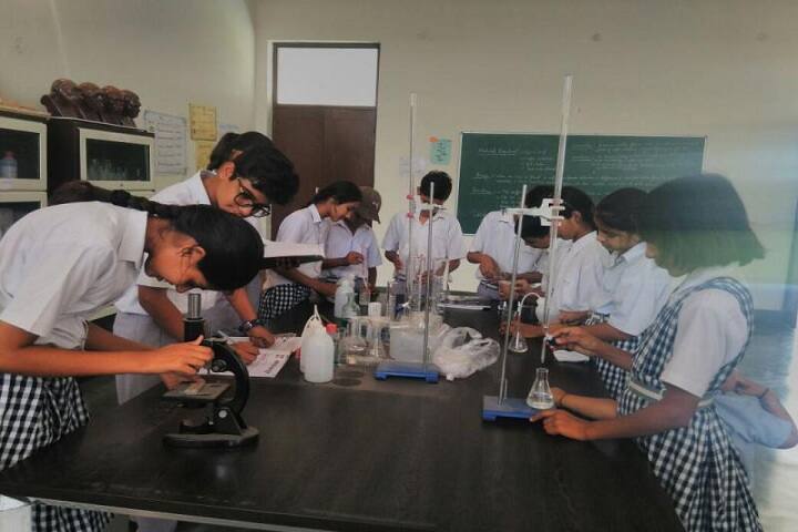 Aditya Public School-Chemistry Lab