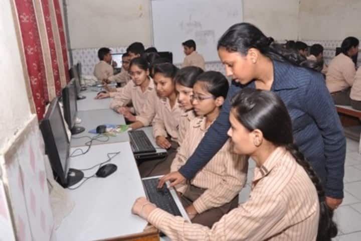 Aggarwal Public School-Computer Lab