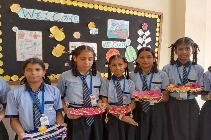Amlok Public School-Festival Celebration