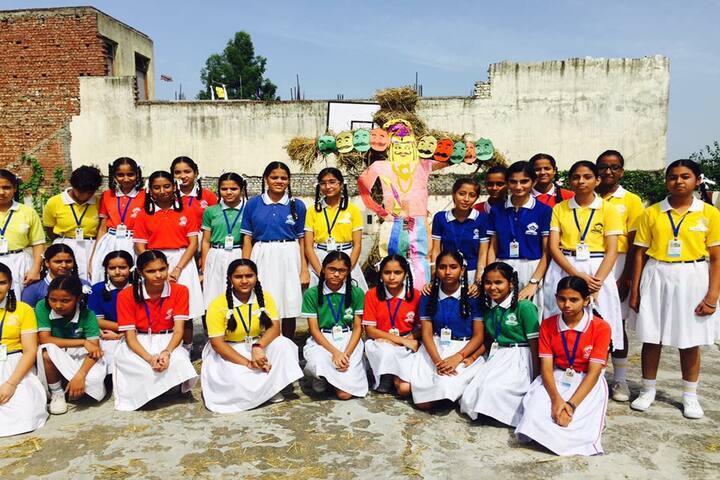Amlok Public School-Group Photo