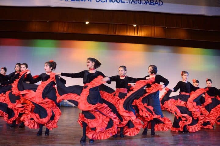 Apeejay School-Dance Performance