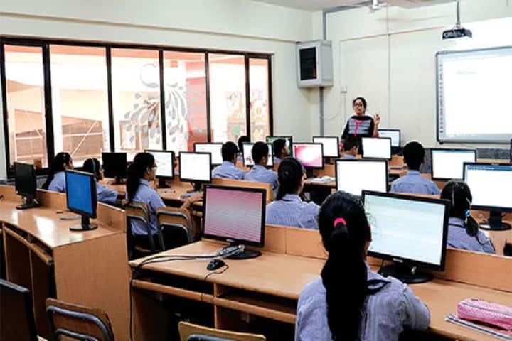 Apeejay Svran Global School-Computer Lab