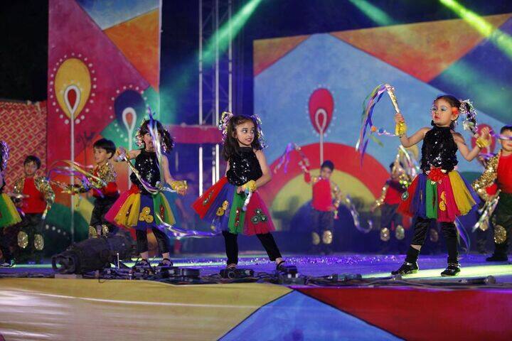 Apeejay Svran Global School-Fest