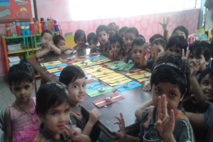 Apollo International School-Rakhi Making