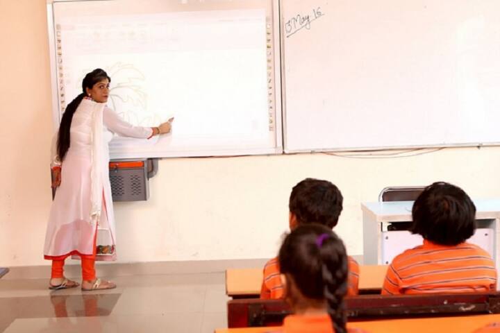 Apollo International School-Classroom