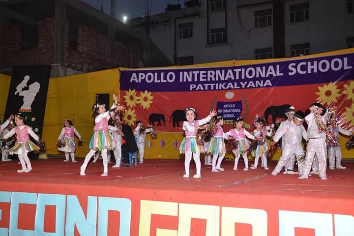 Apollo International School-Dance