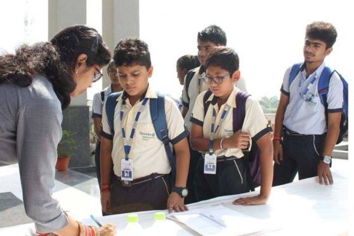 Apollo International School-Quiz Activity