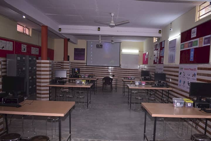 Aravali Public School-Atal Thinking Lab