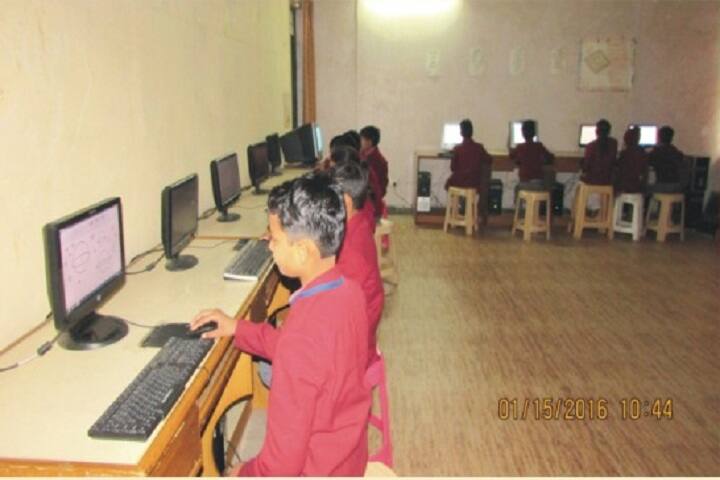 Aravali Public School-Computer Lab