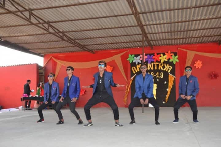 Army Public School-Dance