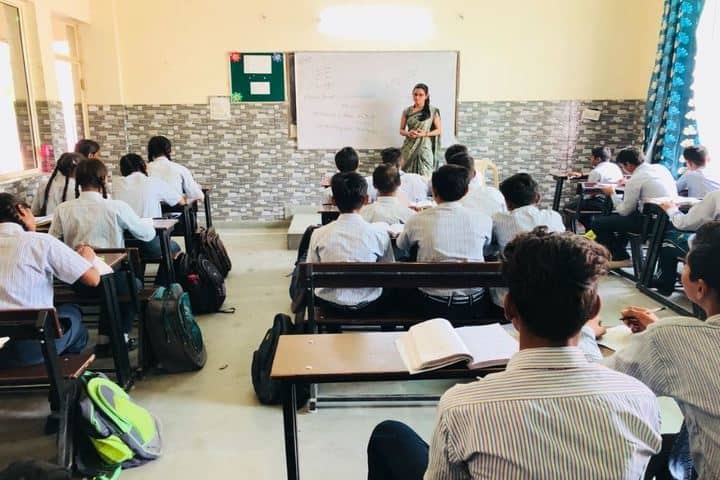 Arqam Academy Senior Secondary School-Classroom