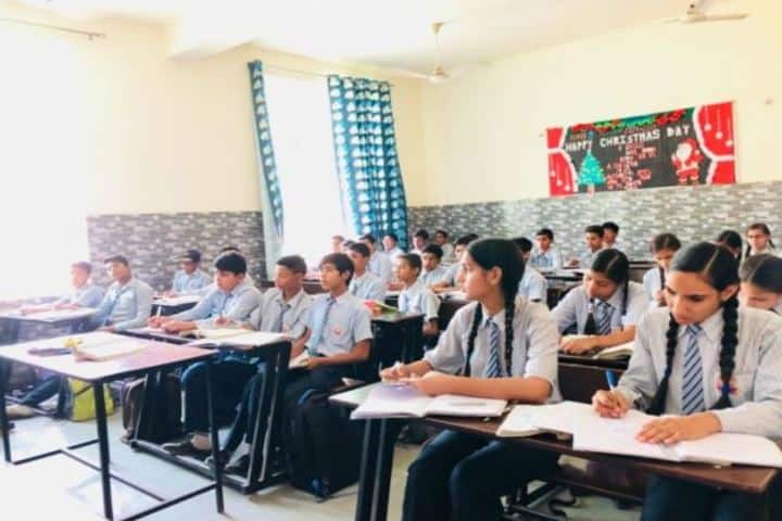 Arqam Academy Senior Secondary School-Classroom