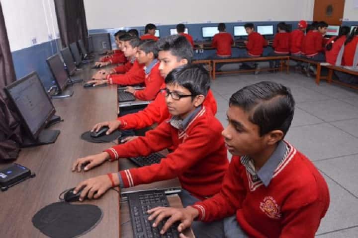 Arya Public School-Computer Lab