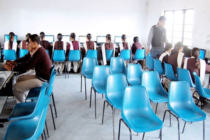 Aryavart Senior Secondary School-computer lab