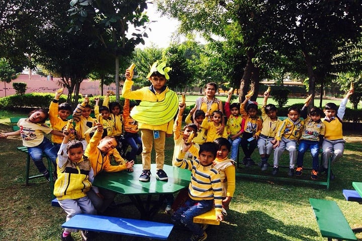 Asian Public School-Banana Day Activity