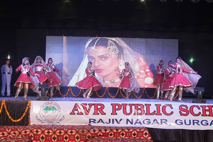 Avr Public School-Dance
