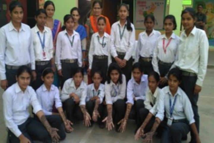 B R Gyan Deep Senior Secondary School-Group Photo