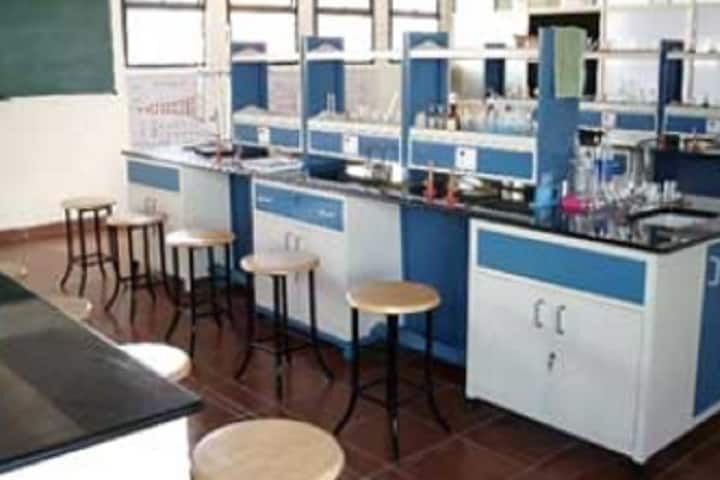 Bansi Vidya Niketan Senior Secondary School-Laboratory