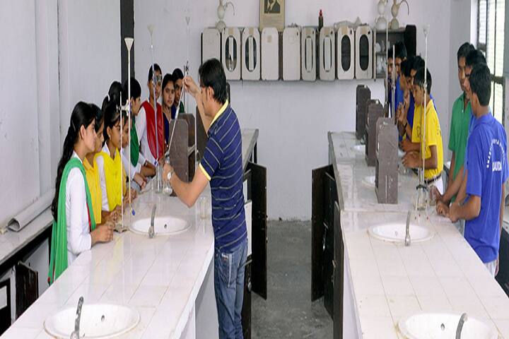 Bhartiya Vidya Niketan Senior Secondary School-Chemistry Laboratory