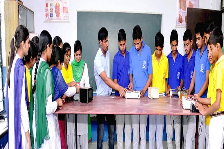 Bhartiya Vidya Niketan Senior Secondary School-Physics Laboratory