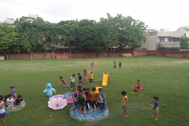 Blooming Dales School-playground