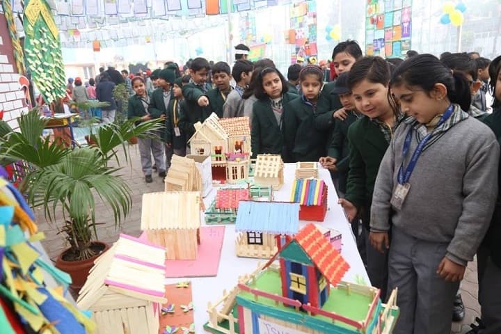 Blue Bells Model School-Science Exhibition