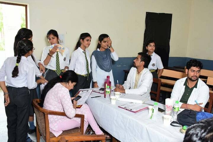 Brahamleen Swami Amar Devji Memorial Panch Tirth Public School-Health check up
