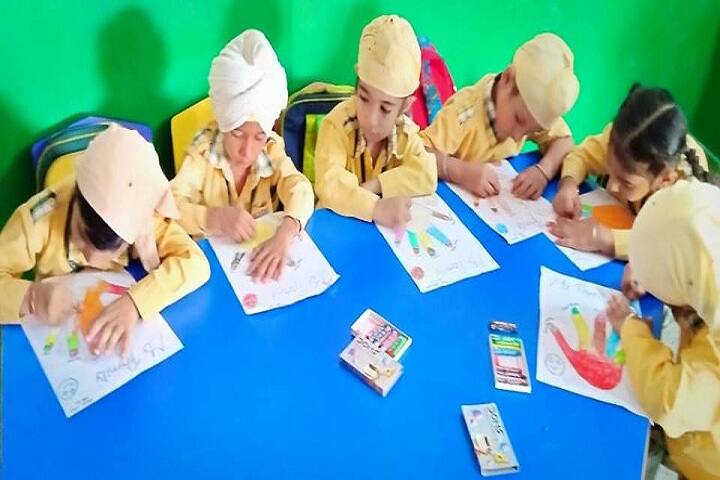 Bright Future Idyllic Akal Academy Senior Secondary School-Art Compitition