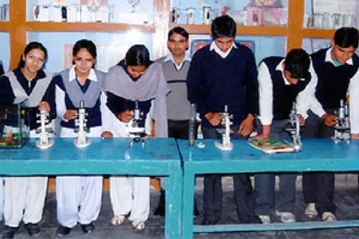 British Public School- Science lab