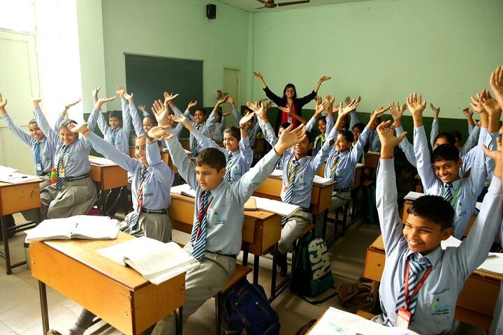 C D Foundation Of Education-Classroom View