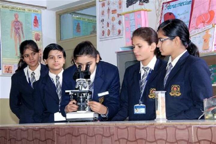 Cambridge Public School-Science Lab