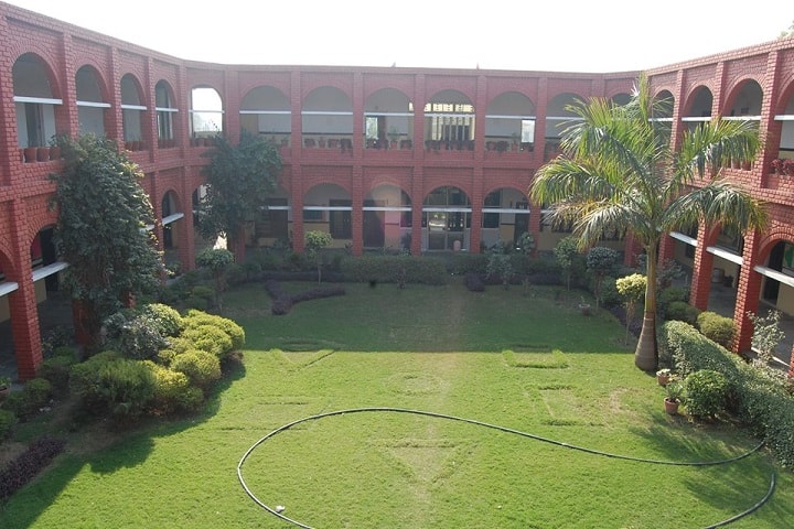 Chandan Bal Vikas Public School-Building